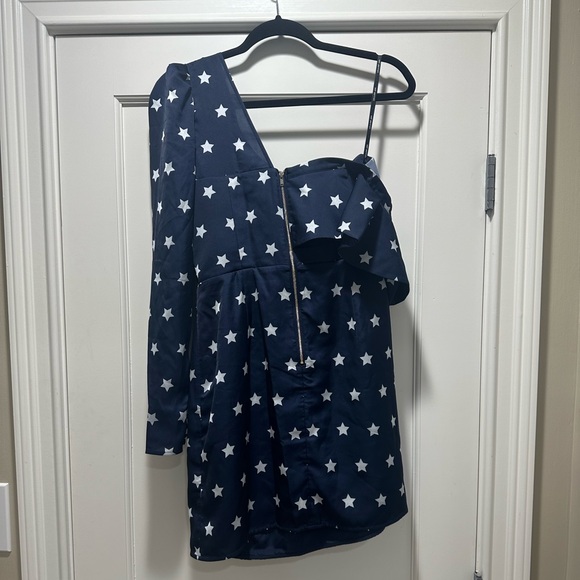 ❌SOLD❌Self Portrait navy white star dress 6 asymmetrical sleeve mini GUC - Picture 3 of 6